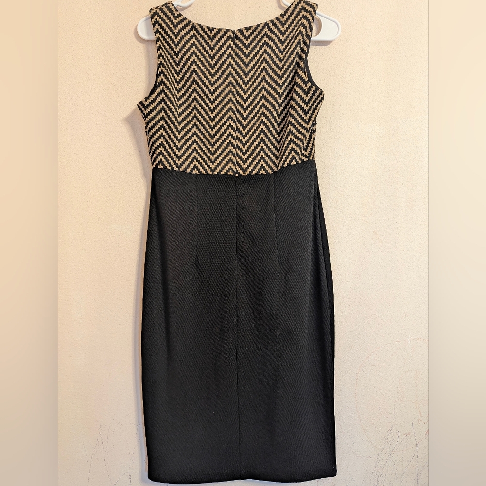 Danny & Nicole Black and Cream Zigzag Dress Size 6 - Picture 6 of 7